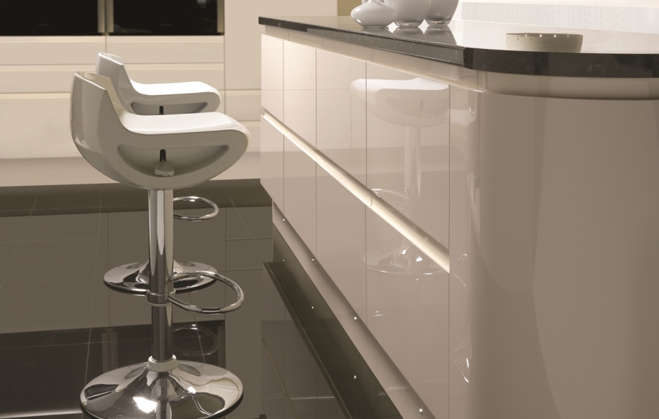 Integra_Gloss_-_Oyster