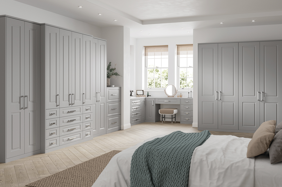 Holcombe_-_Grosvenor_Grey_Mist