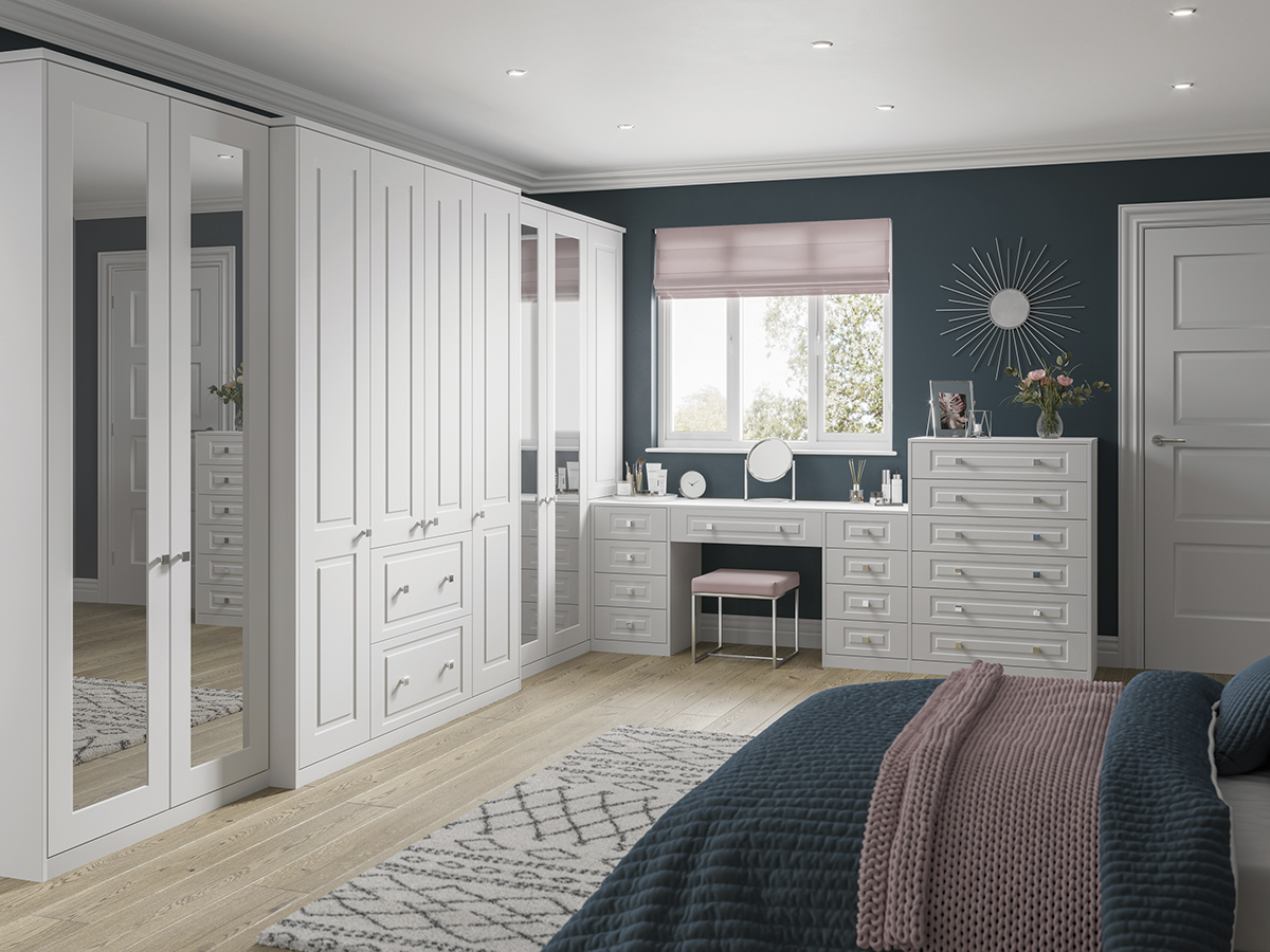 Holcombe_-_Grosvenor_Smooth_White