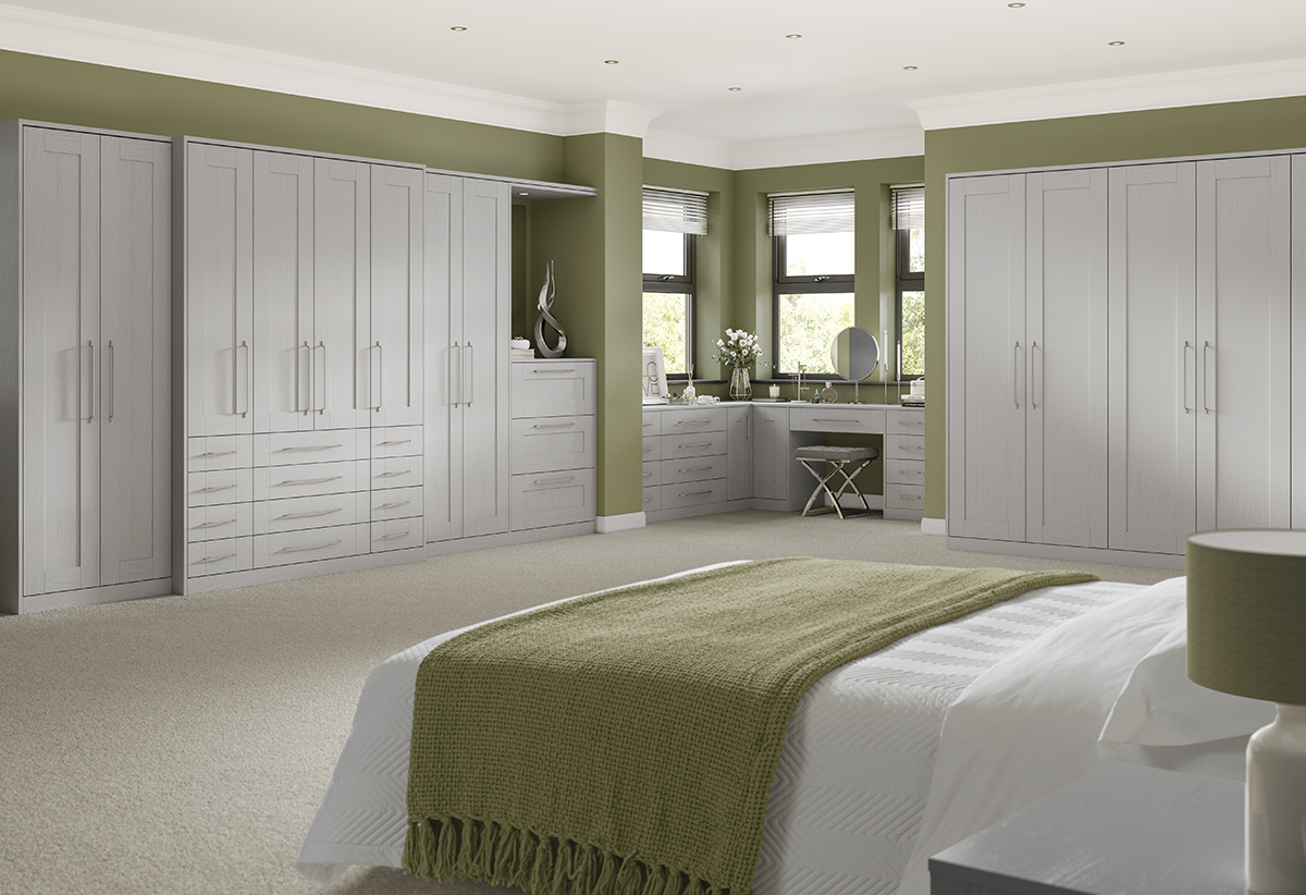 Holcombe_-_Kinder_Grey_Mist