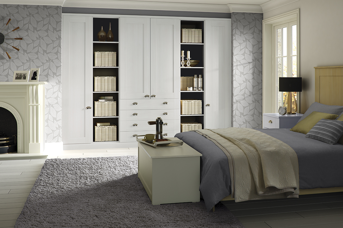 Holcombe_-_Pendle_White