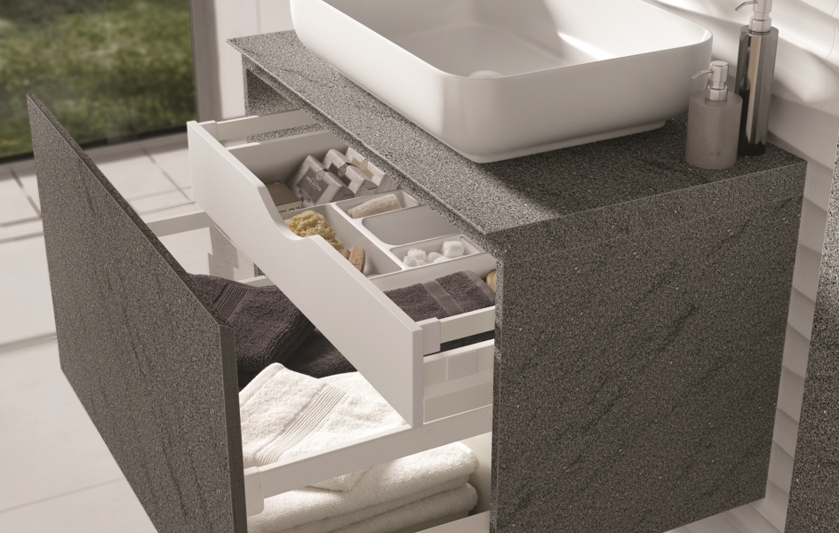 Riva_-_Open_Drawers
